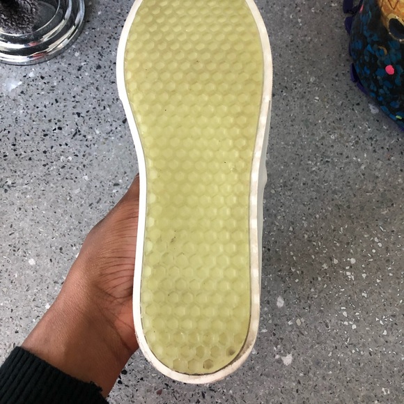 **JEFFREY CAMPBELL CLEAR SLIP-ONS** - Picture 7 of 7